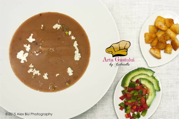 Arta gustului, Gabriella Pascaru Bisi, Supa crema din fasole rosie cu ardei iute avocado si legume