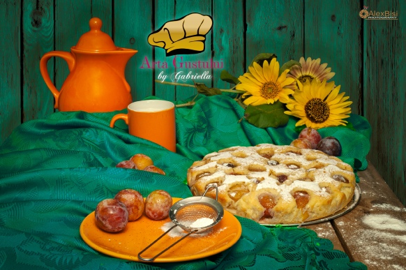 gabriellapascarubisi, artagustului, desert, Tarta cu prune rotunde, tarta cu prune, tarta, dulciuri delicioase,  prune, deserturi delicioase, desert pentru mic dejun, desert pentru copii, tarte pentru copii, desert cu prune, desert delicios, tort cu prune, tarta cu fructe 